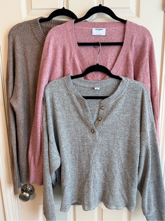 Old Navy Sweaters - Women’s Old Navy sweater lot